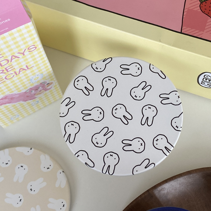 ホットキュートミッフィーシリーズコーヒーカップコースター漫画 - Heat Resistant Mat のレビューと価格
